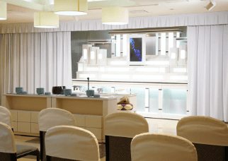 エレガントな祭壇